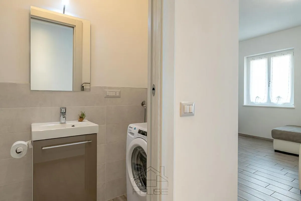 Appartement Dea House à Nesso 0*,