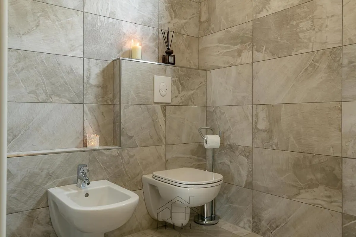 Dea House Apartment Nesso